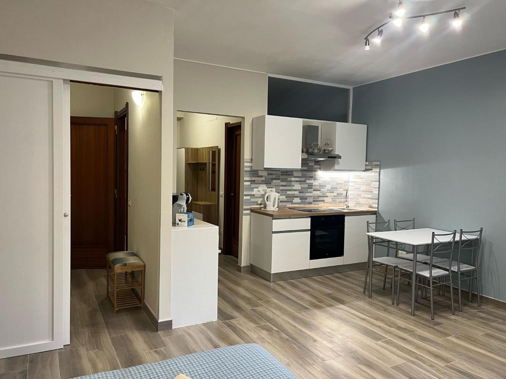 La Casa Di Wendy Apartment Sanremo Luaran gambar